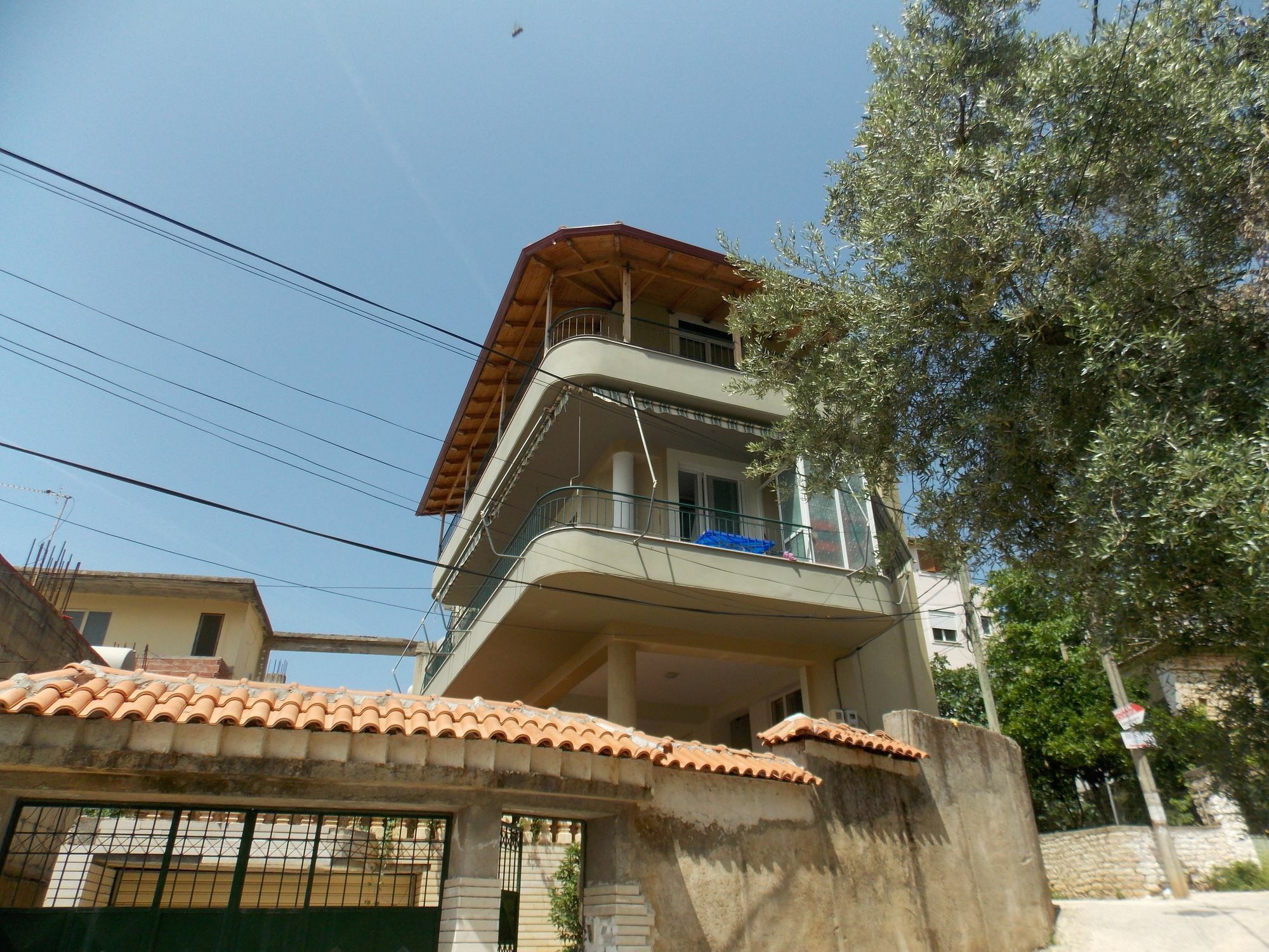 Vila Gjoni Sarande Bagian luar foto